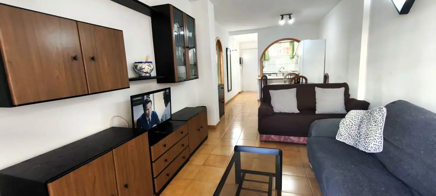 Wohnzimmer von Wohnungen zum Verkauf in Salou mit Heizung, Terrasse und Möbliert
