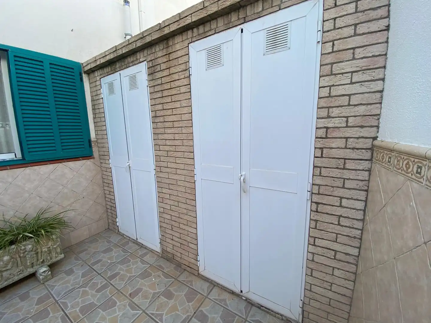 Exterior view of Houses for sale in La Línea de la Concepción