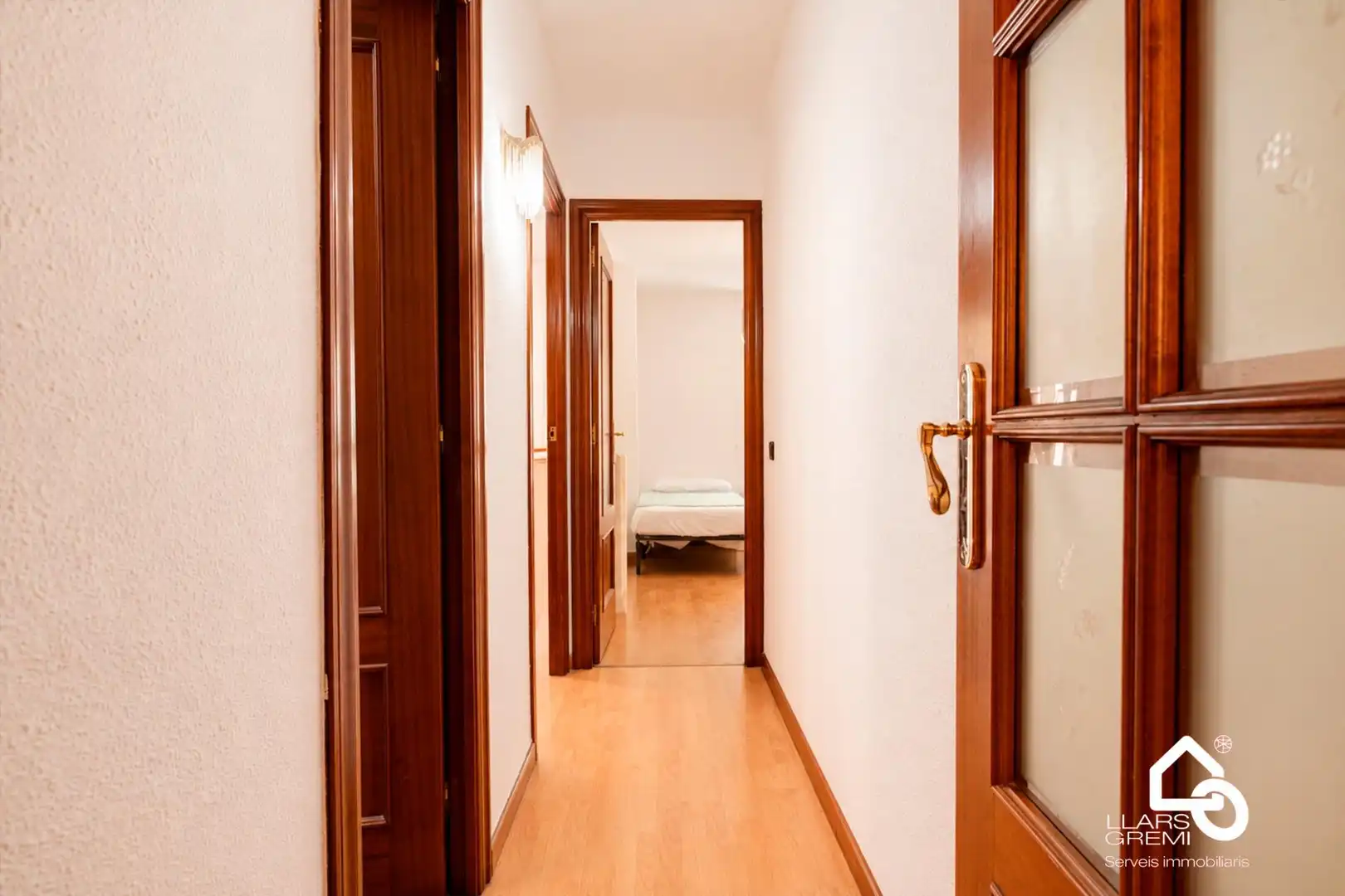 Piso en venta en Barcelona con Calefacción y Balcón