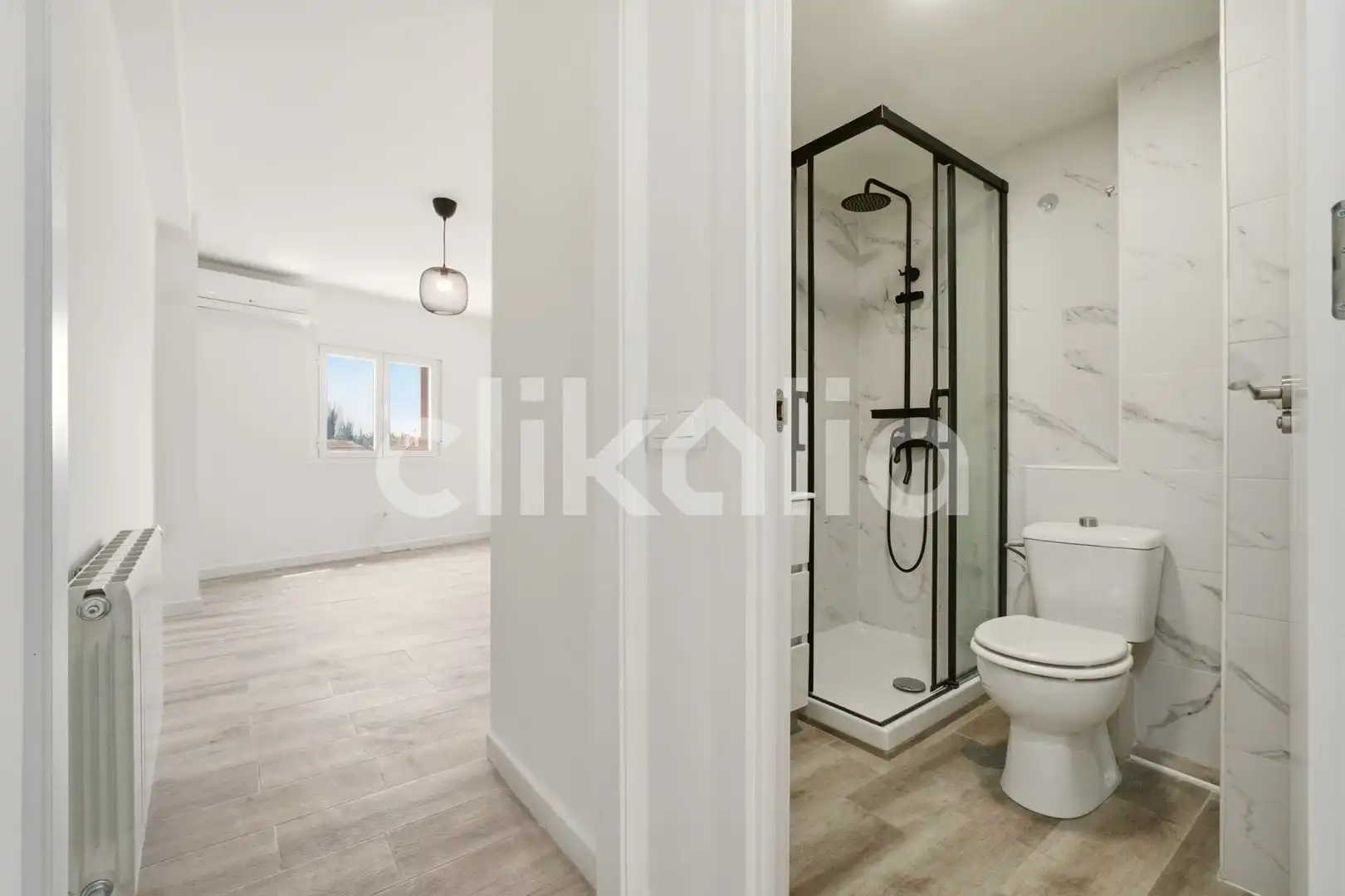 Baño de Piso de alquiler en Móstoles con Aire acondicionado, Calefacción y Terraza