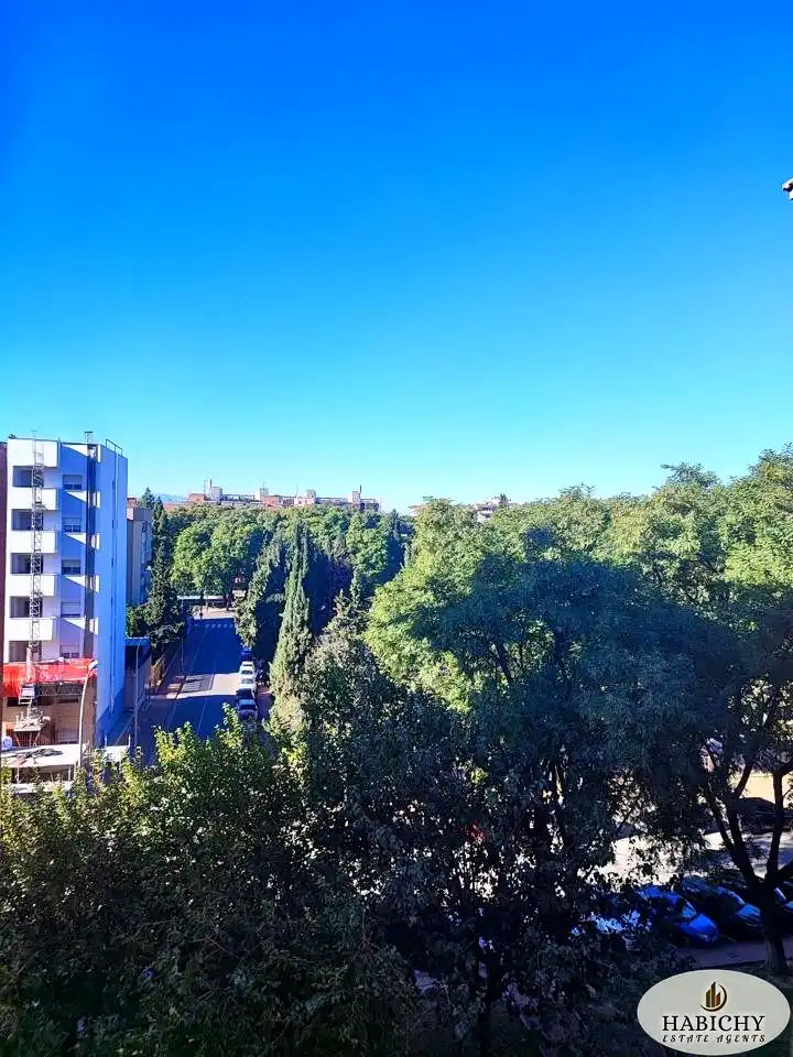 Vista exterior de Pis en venda en Murcia amb Aire condicionat