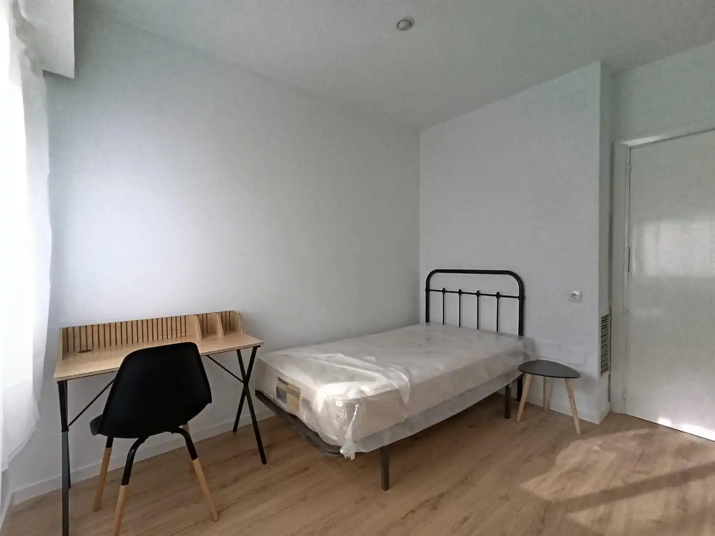 Habitación de Piso de alquiler en Murcia con Aire acondicionado y Amueblado