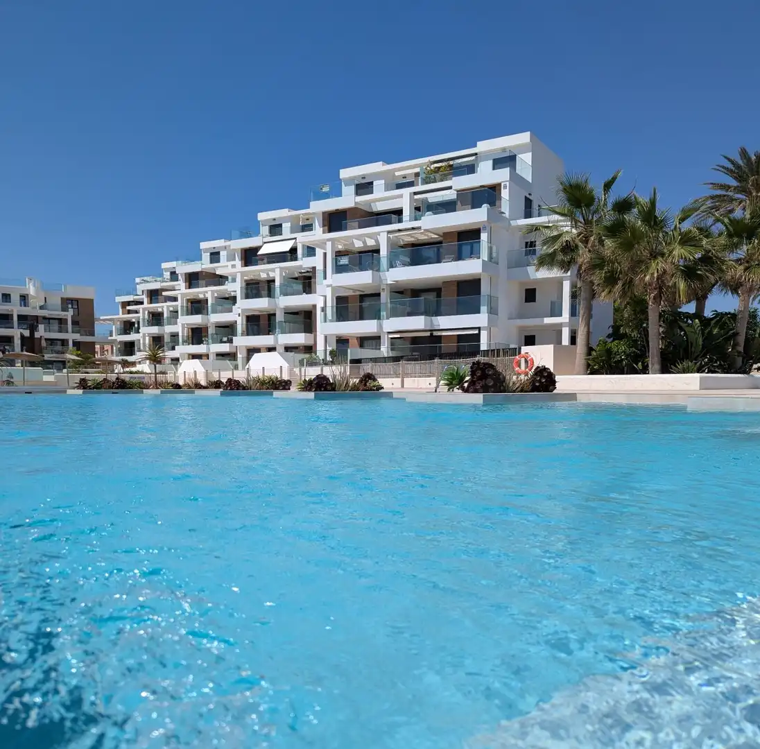Piscina de Piso en venta en Els Poblets con Aire acondicionado, Calefacción y Terraza