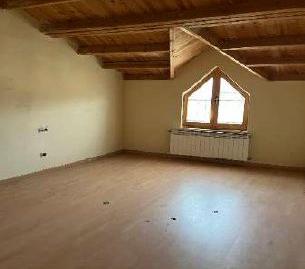 Foto 3 de Casa adosada en venda a C/ Arenal , Aldearrubia, Salamanca