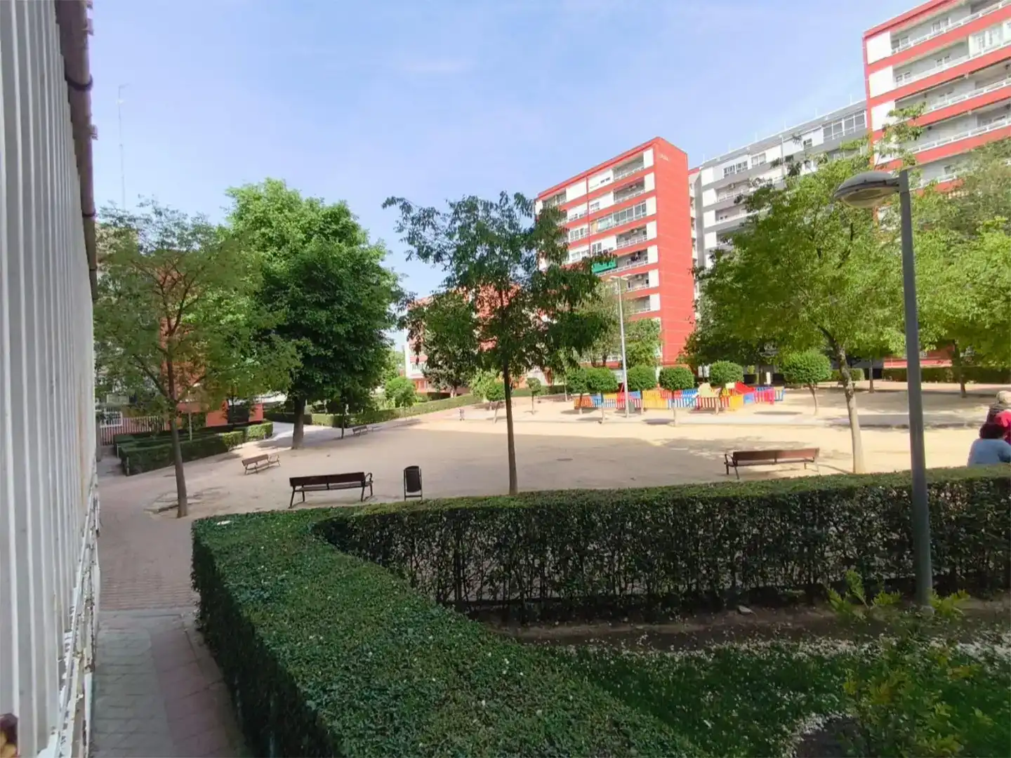Vista exterior de Pis en venda en Fuenlabrada amb Aire condicionat i Piscina