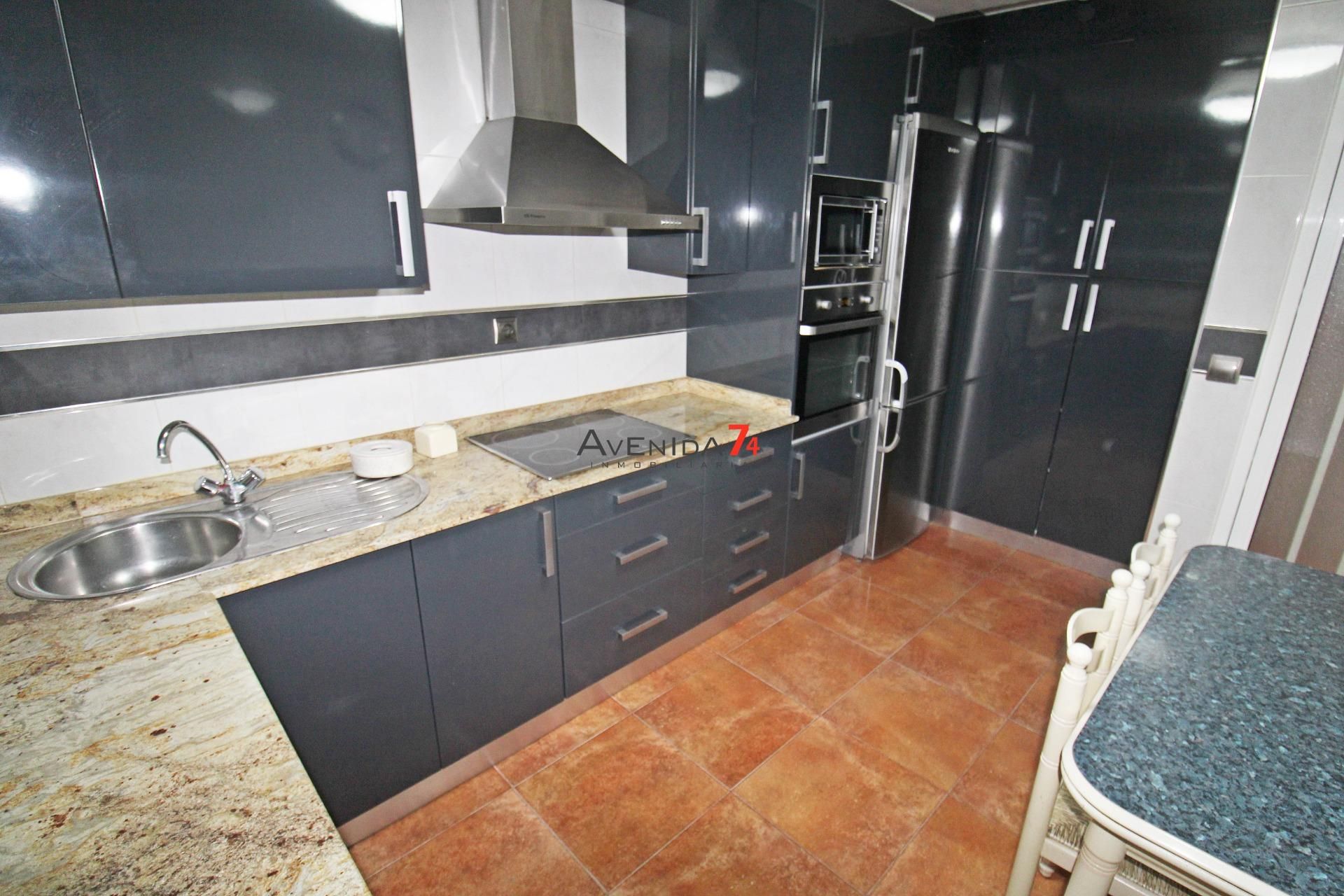 Kitchen of Flat for sale in Lorca  with Air Conditioner, Storage room and Balcony