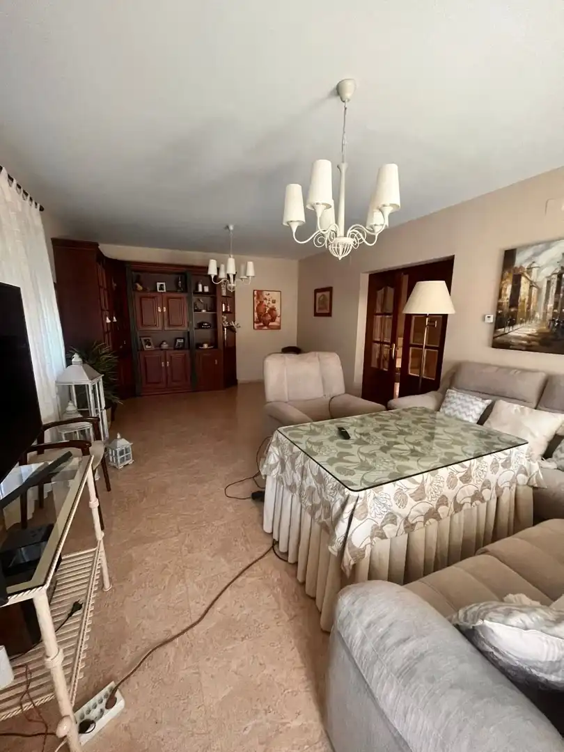Sala de estar de Finca rústica en venta en Córdoba con Aire acondicionado, Jardín privado y Terraza