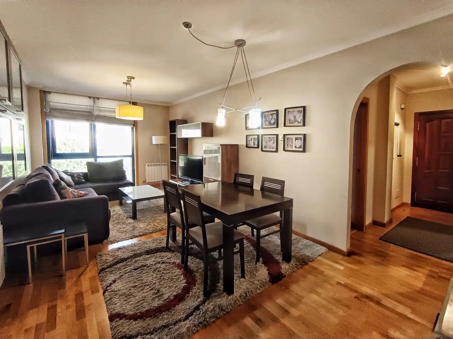 Wohnzimmer von Wohnung zur Miete in Pontevedra Capital  mit Heizung und Möbliert