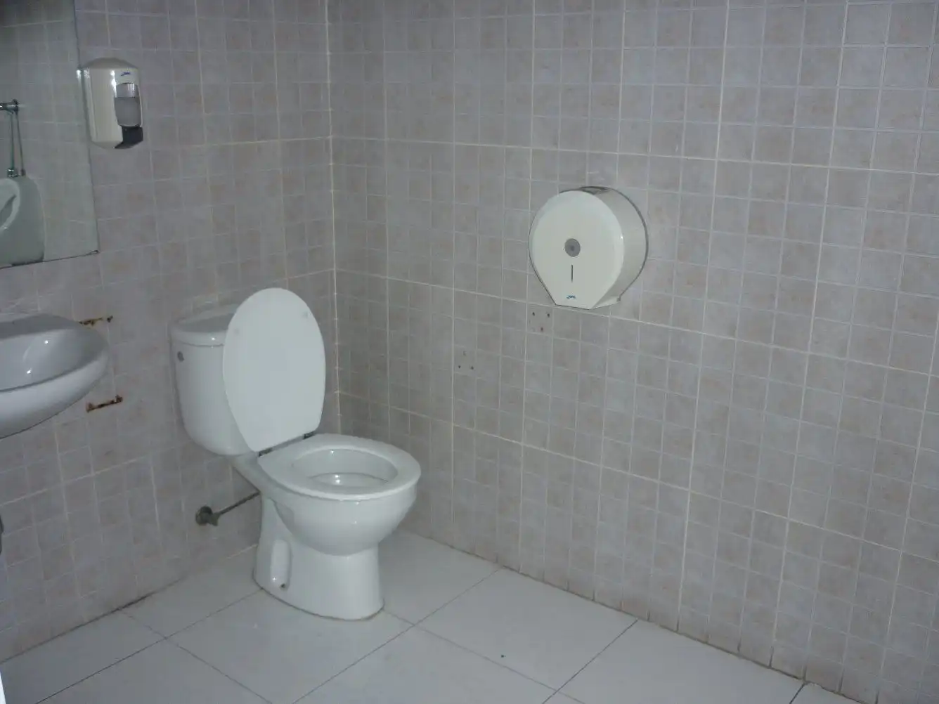 Local comercial de lloguer a Rúa de Pizarro 93, imagen 7