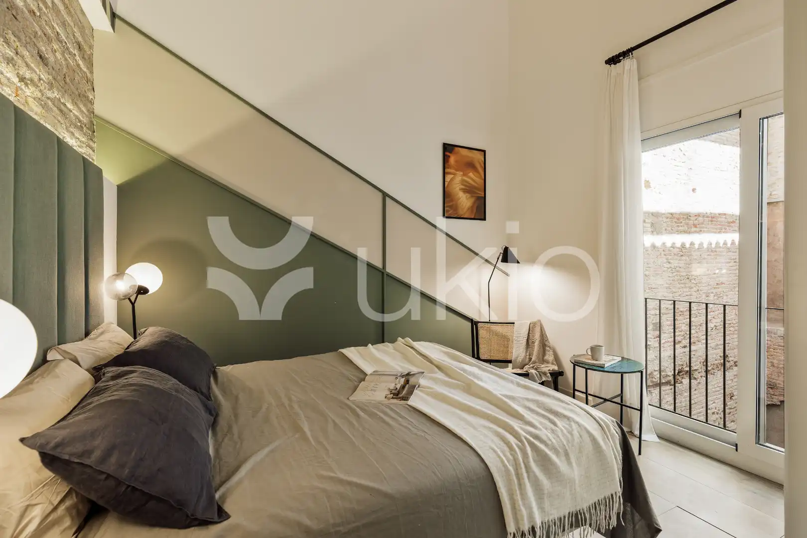 Bedroom of Apartments for rent in Barcelona  with Air Conditioner, Heating and Furnished
