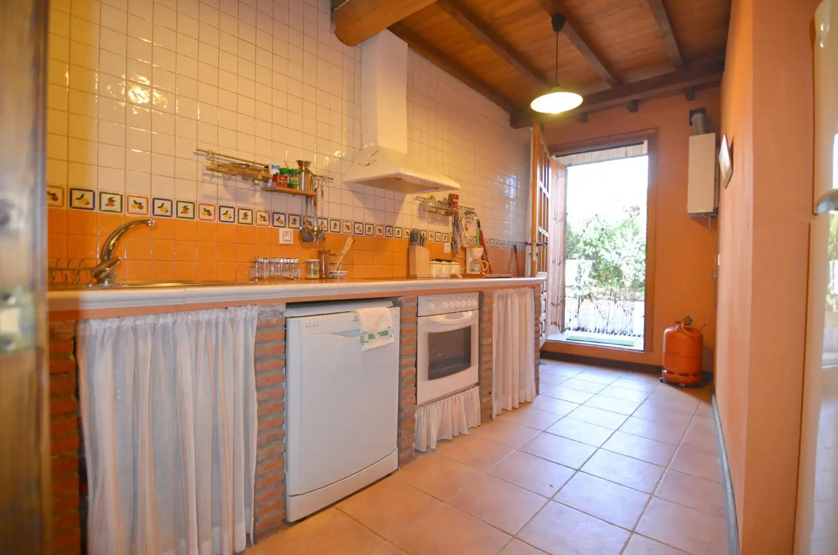 Cocina de Casa o chalet en venta en Villanueva del Conde con Calefacción, Trastero y Amueblado
