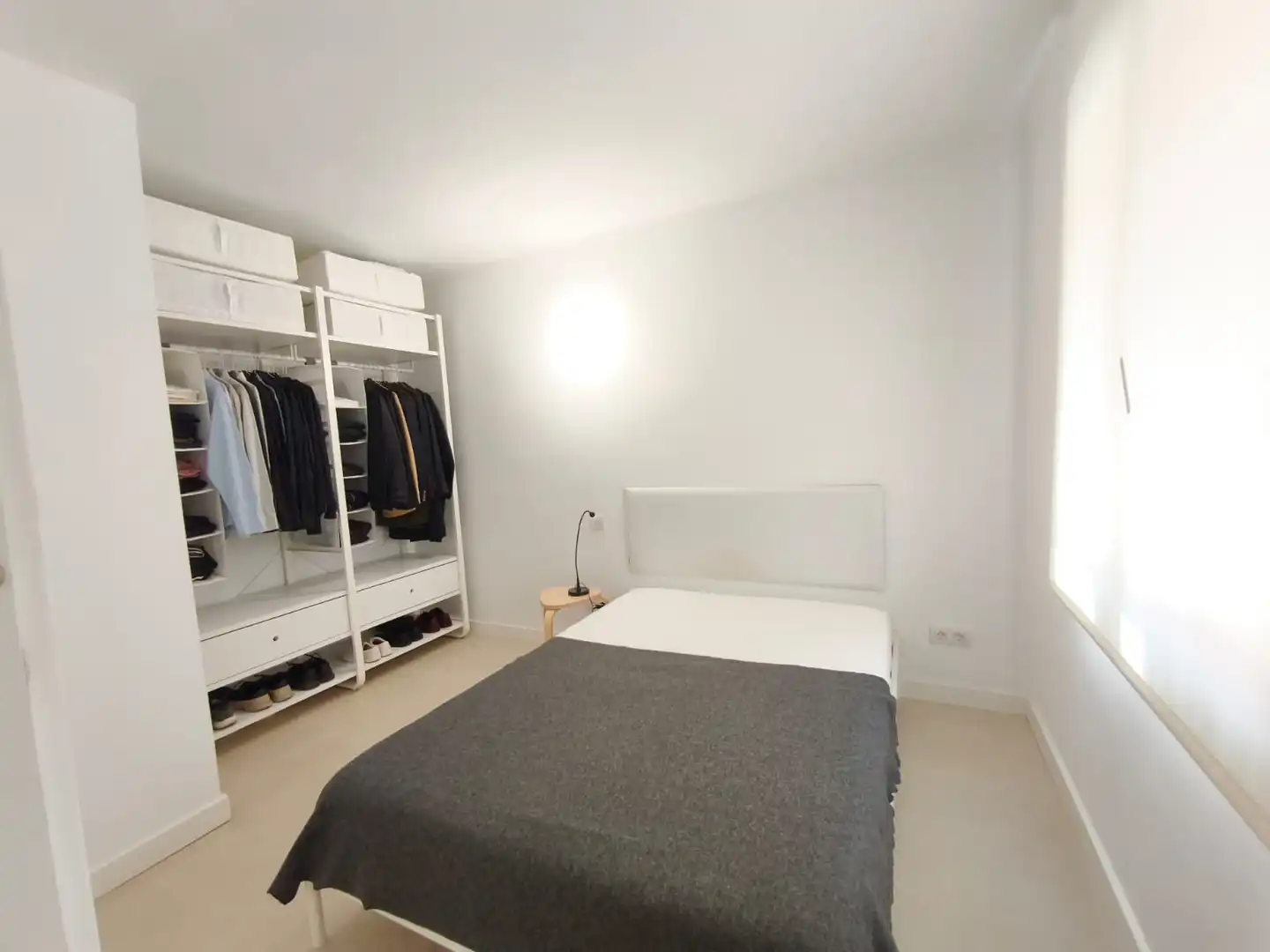 Bedroom of Flat for sale in Barcelona  with Air Conditioner