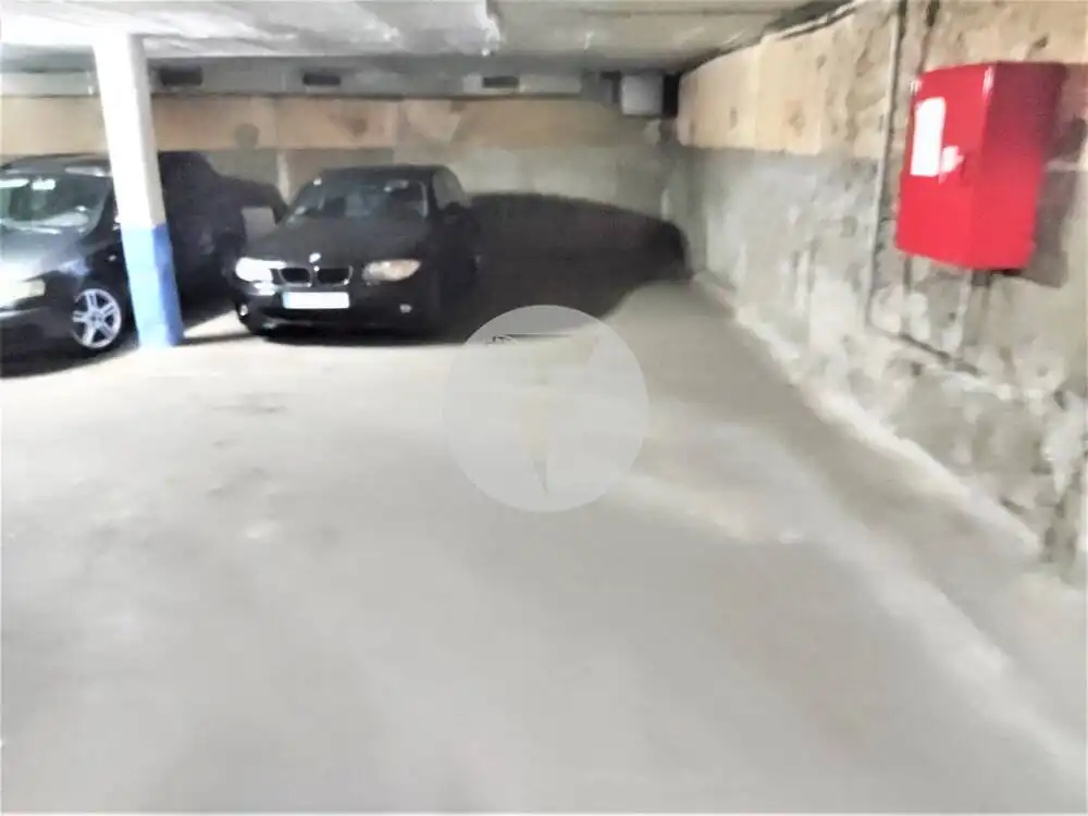 Parkplatz zum Verkauf in Estació de França