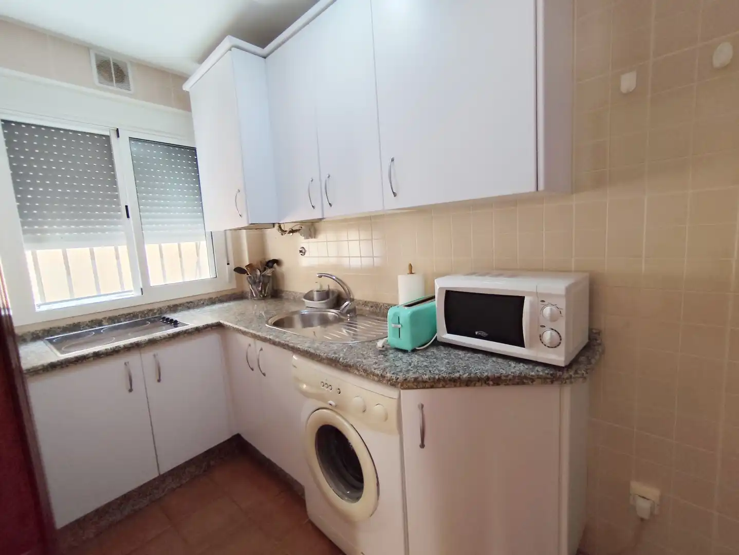Einfamilien-Reihenhaus zur Miete in Calle Esteban de Boutelou, Centro - Calzada - Cabo Noval
