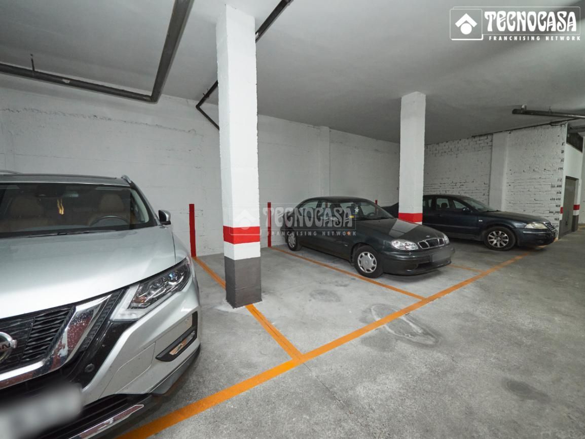 Aparcament de Garatge en venda en  Granada Capital