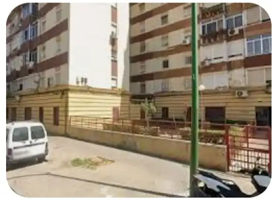 Vista exterior de Piso en venta en Macarena