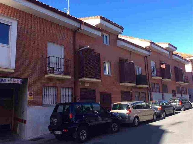 Piso en Venta en Calle del Pino, 29 en El Cerrillo