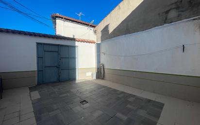 Vista exterior de Casa o xalet en venda en La Guardia amb Calefacció i Moblat