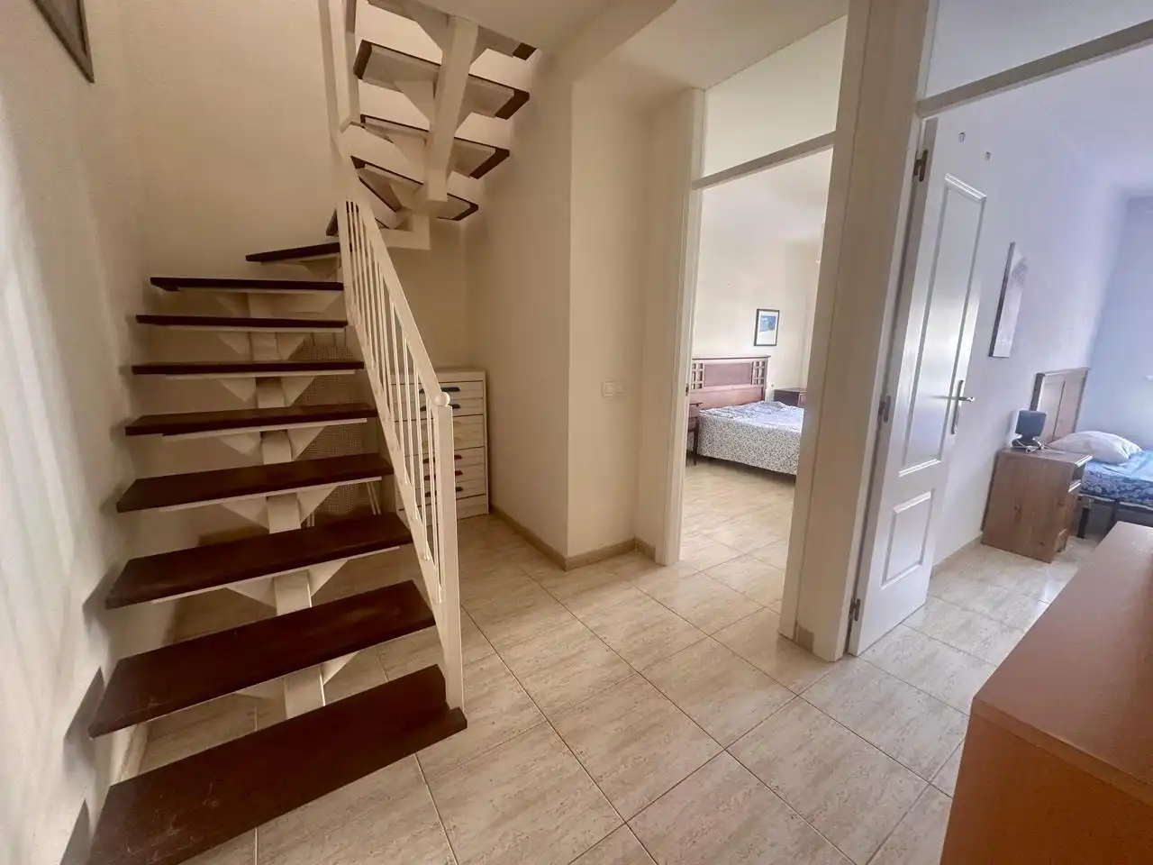Maisonette zum Verkauf in Adeje mit Terrasse und Möbliert