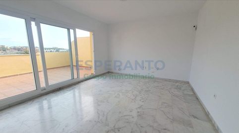 Foto 4 de Ático en venta en Calle Carmen Conde, Cancelada, Estepona