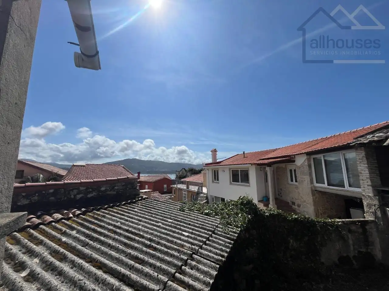 Vista exterior de Finca rústica en venda en A Guarda   amb Jardí privat i Traster