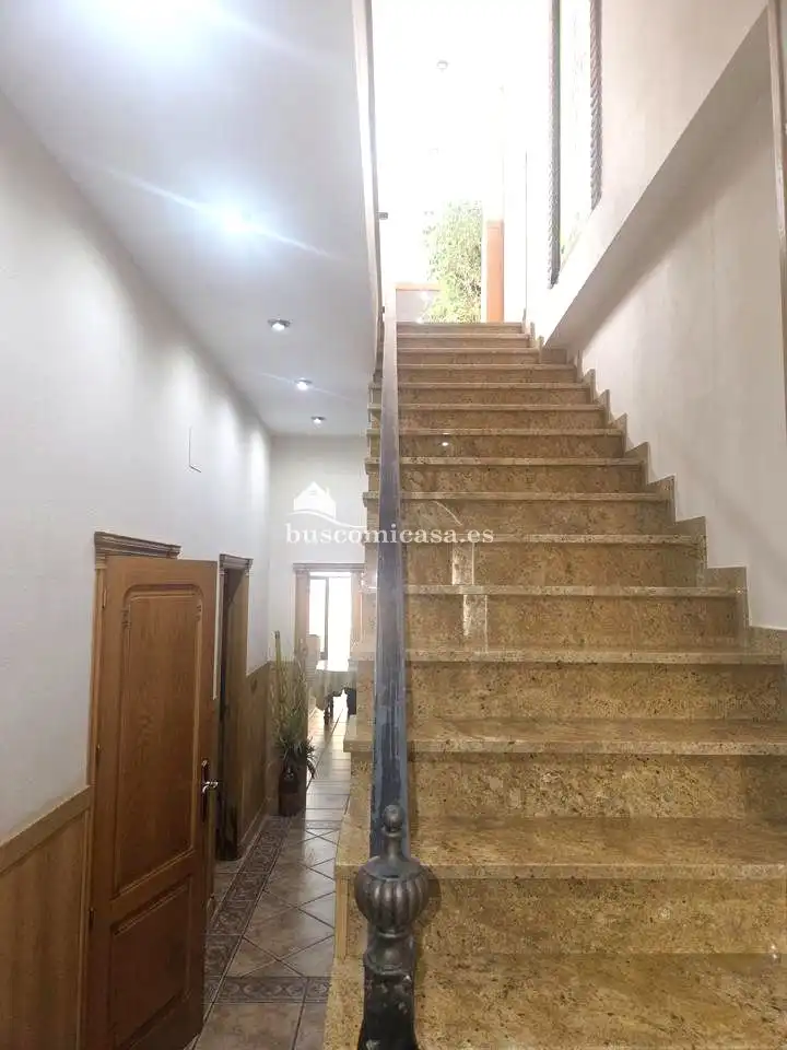 Casa adosada en venda en Torredonjimeno amb Aire condicionat, Calefacció i Piscina