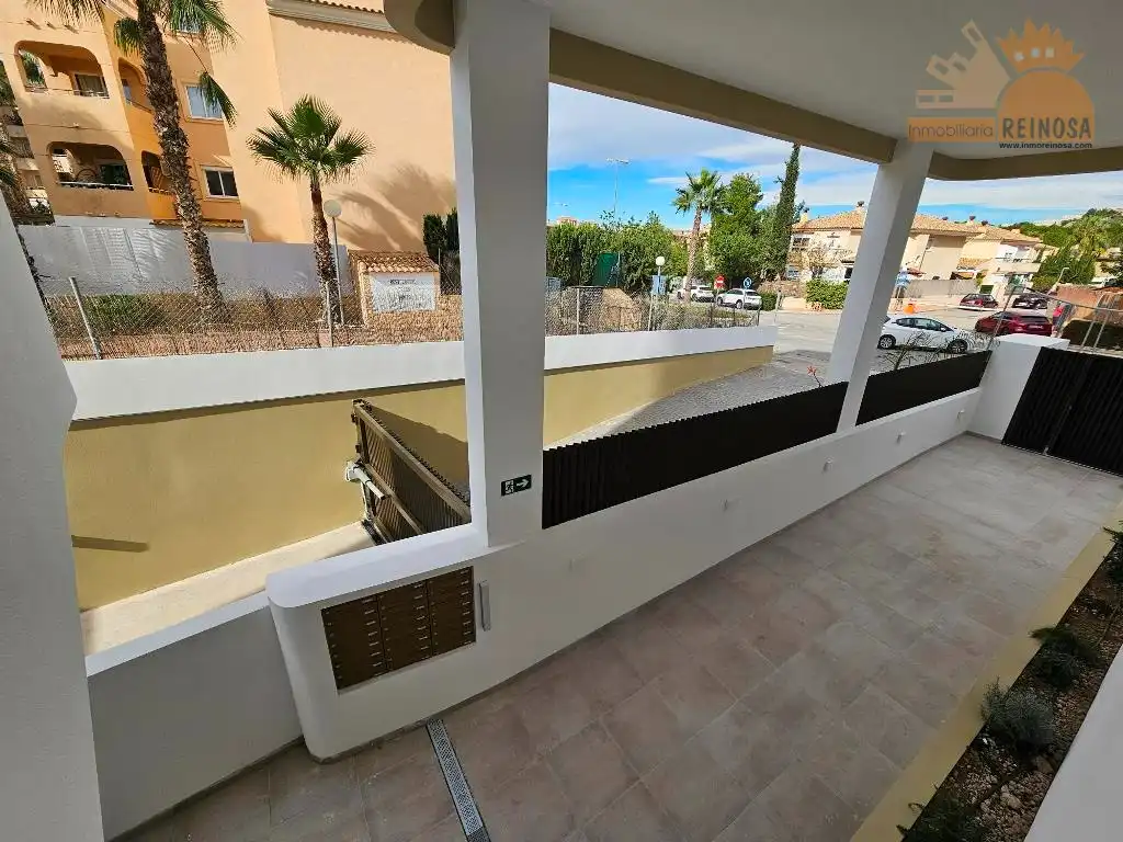 Terraza de Planta baja en venta en Molina de Segura con Aire acondicionado, Jardín privado y Parquet