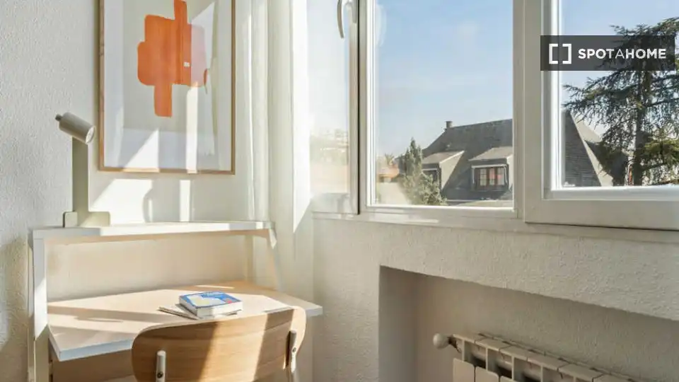 Habitación de Piso para compartir en Madrid con Aire acondicionado, Terraza y Amueblado