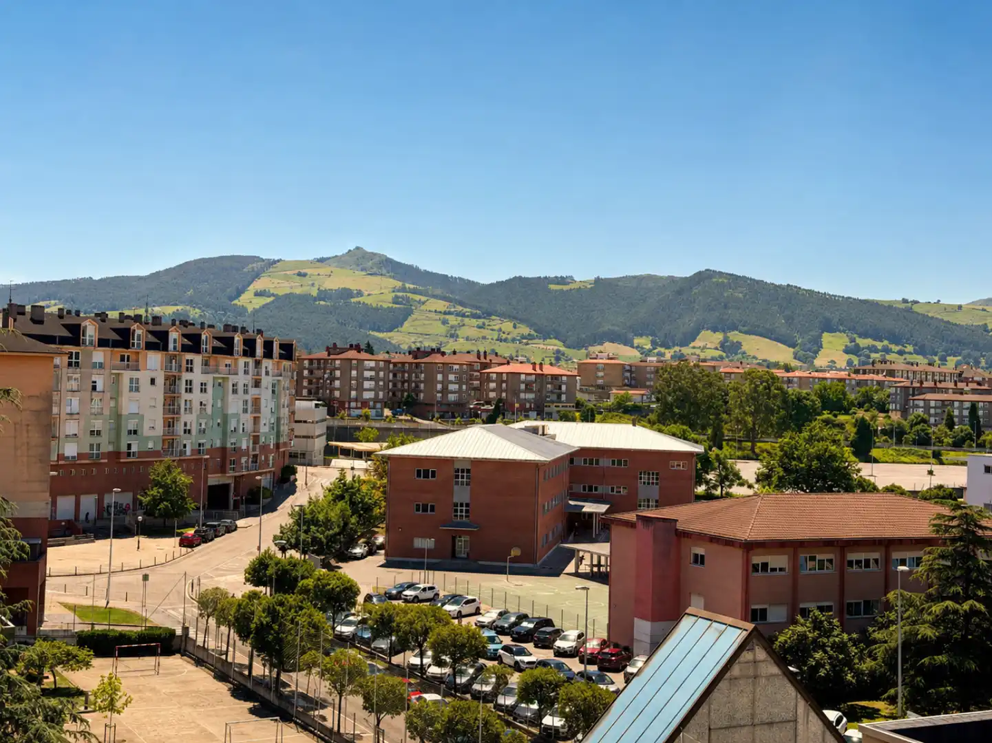 Exterior view of Flat for sale in Torrelavega   with Heating, Private garden and Parquet flooring