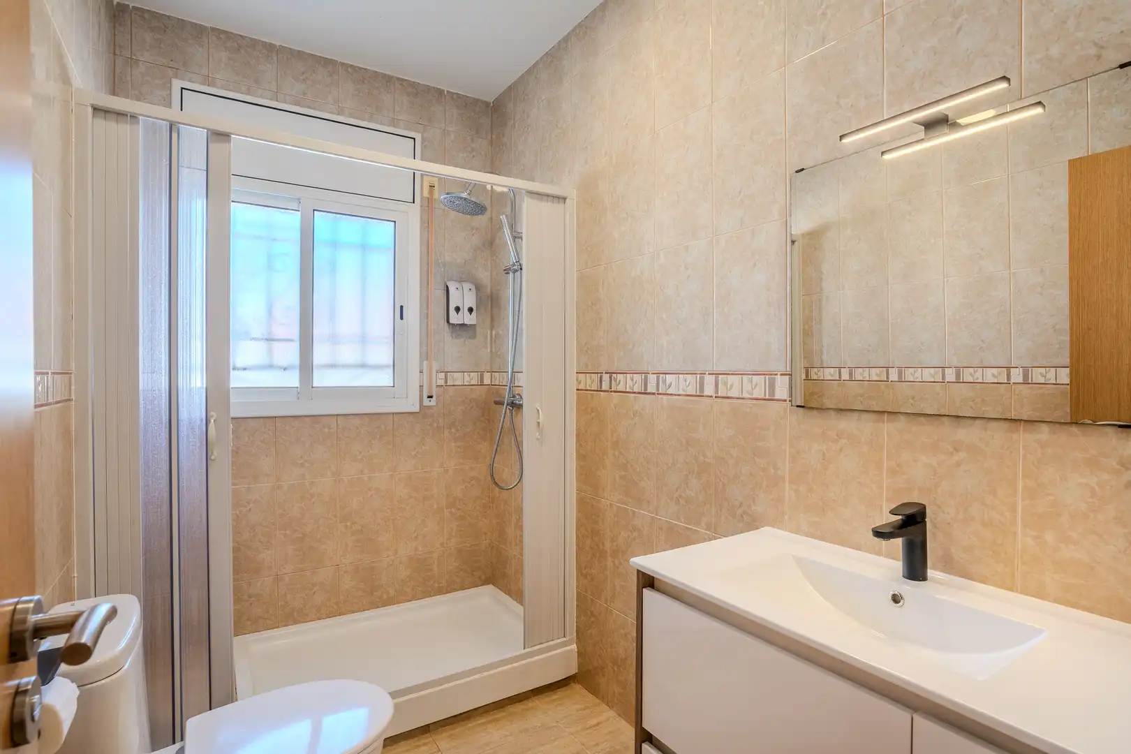 Baño de Casa o chalet en venta en L'Ametlla de Mar  con Aire acondicionado, Calefacción y Terraza