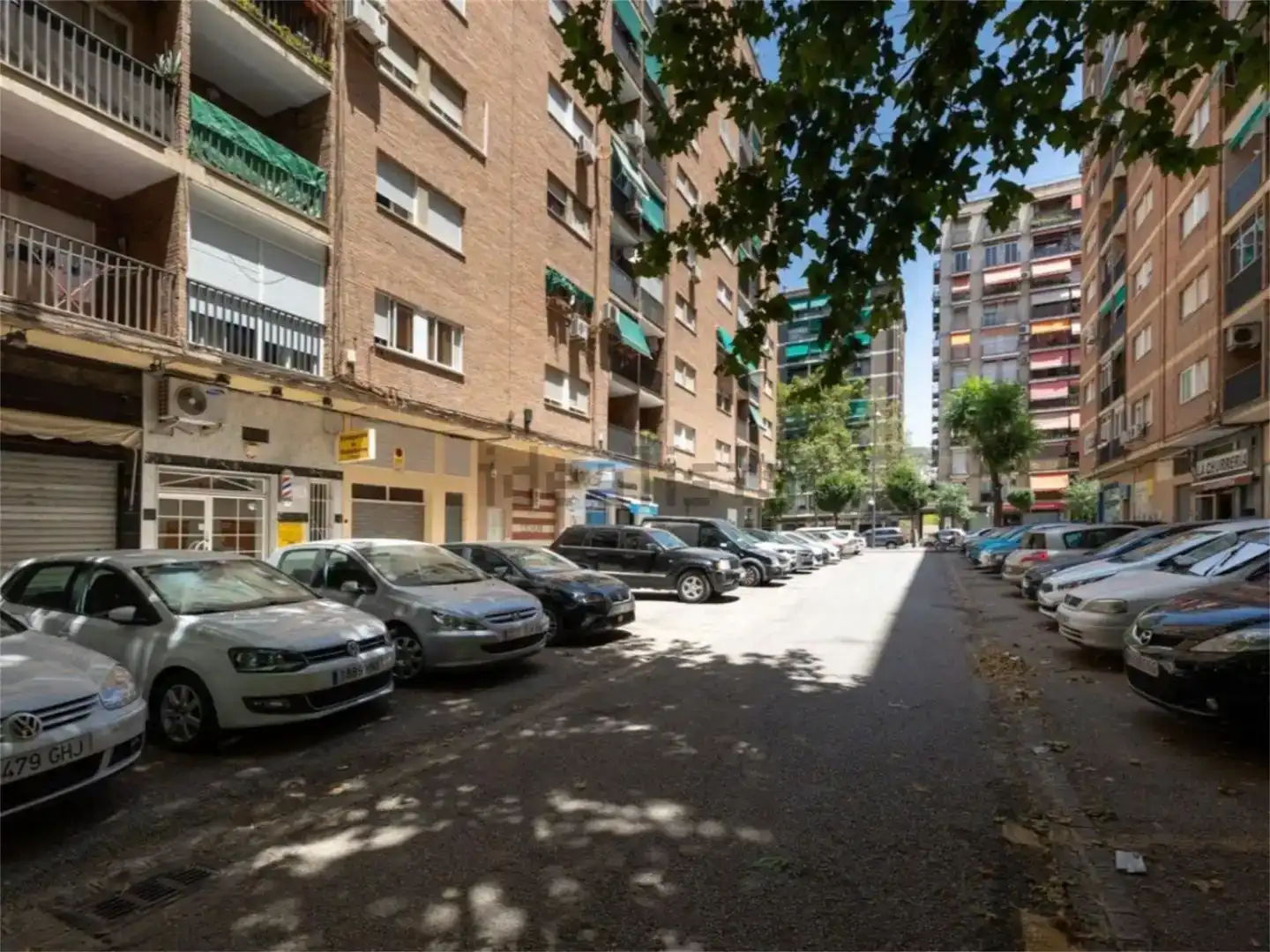 Vista exterior de Local de lloguer en Granada