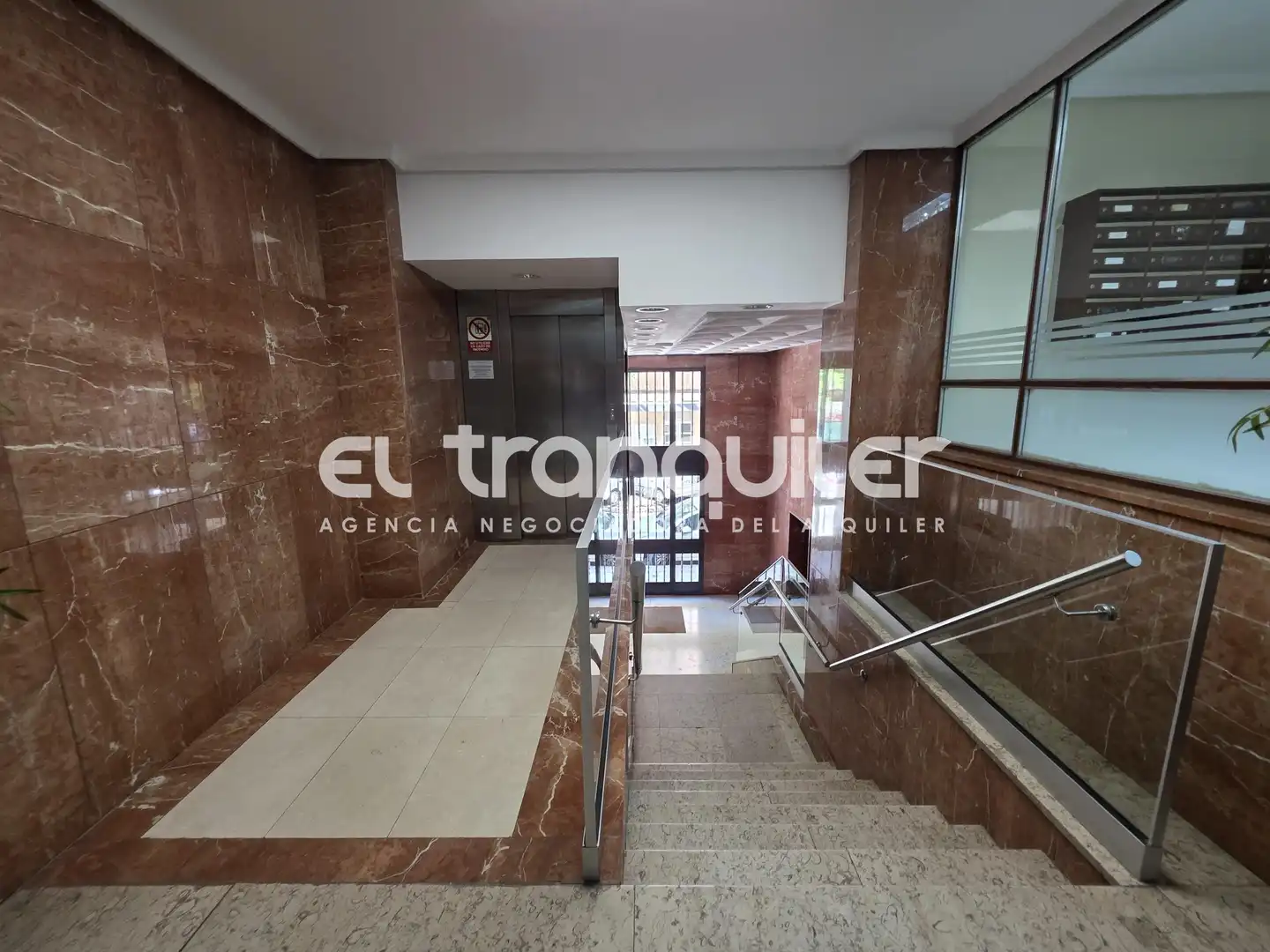 Flat for rent in Madrid  with Air Conditioner, Parquet flooring and Terrace
