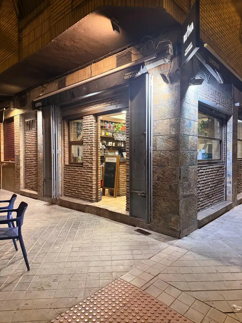 Local de alquiler en Granada