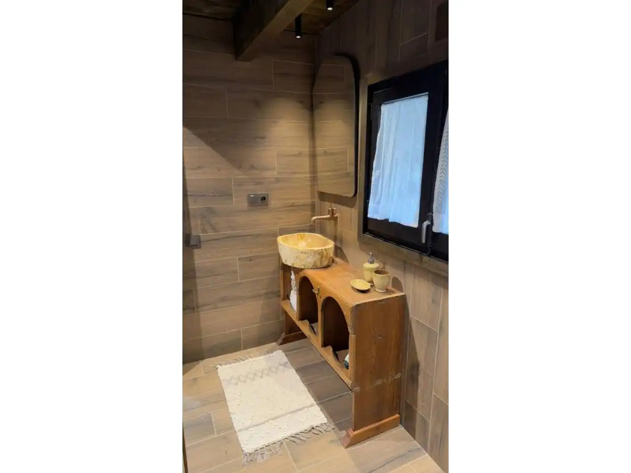 Bathroom of Houses for sale in Montellà i Martinet  with Heating, Private garden and Parquet flooring