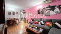 Living room of Flat for sale in  Barcelona Capital  with Heating and Balcony