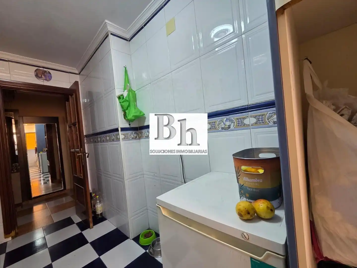 Wohnung zum Verkauf in Málaga mit Privatgarten
