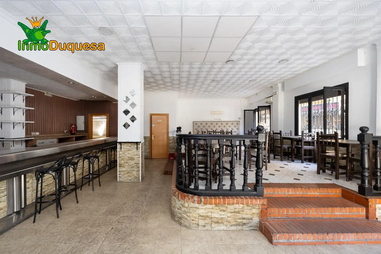 Local comercial en venda a Avenida de Blas de Otero 23, imagen 2