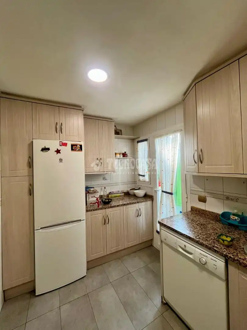 Cocina de Piso en venta en Valdepeñas con Aire acondicionado, Calefacción y Terraza