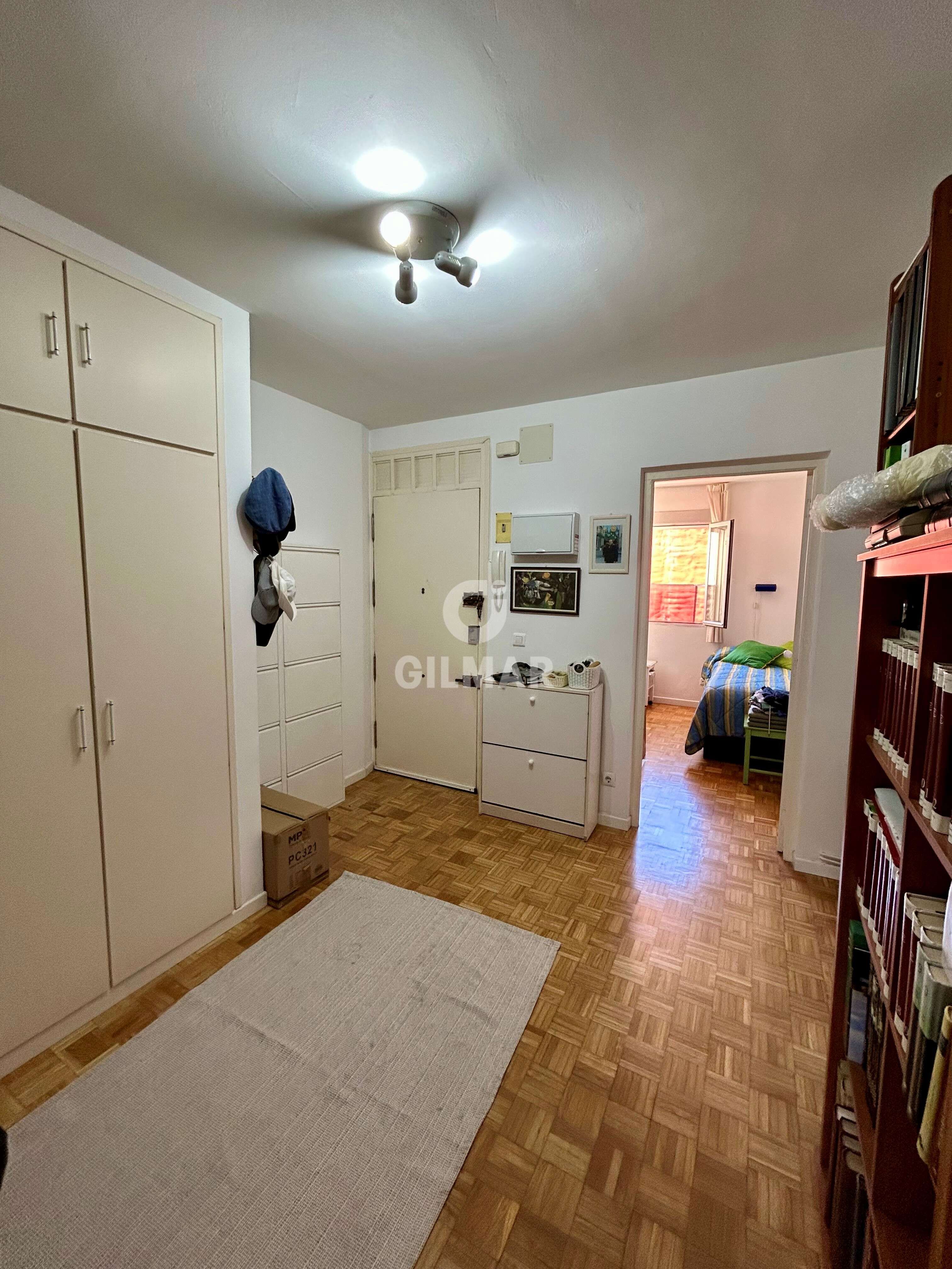 Bedroom of Flat for sale in  Madrid Capital  with Heating