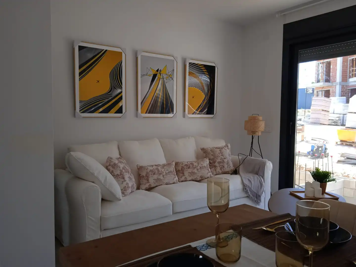 Sala d'estar de Apartament en venda en Orihuela amb Aire condicionat, Terrassa i Moblat