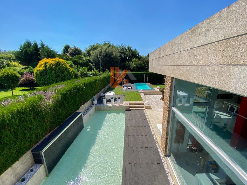 Swimming pool of House or chalet for sale in Ames  with Private garden, Terrace and Swimming Pool