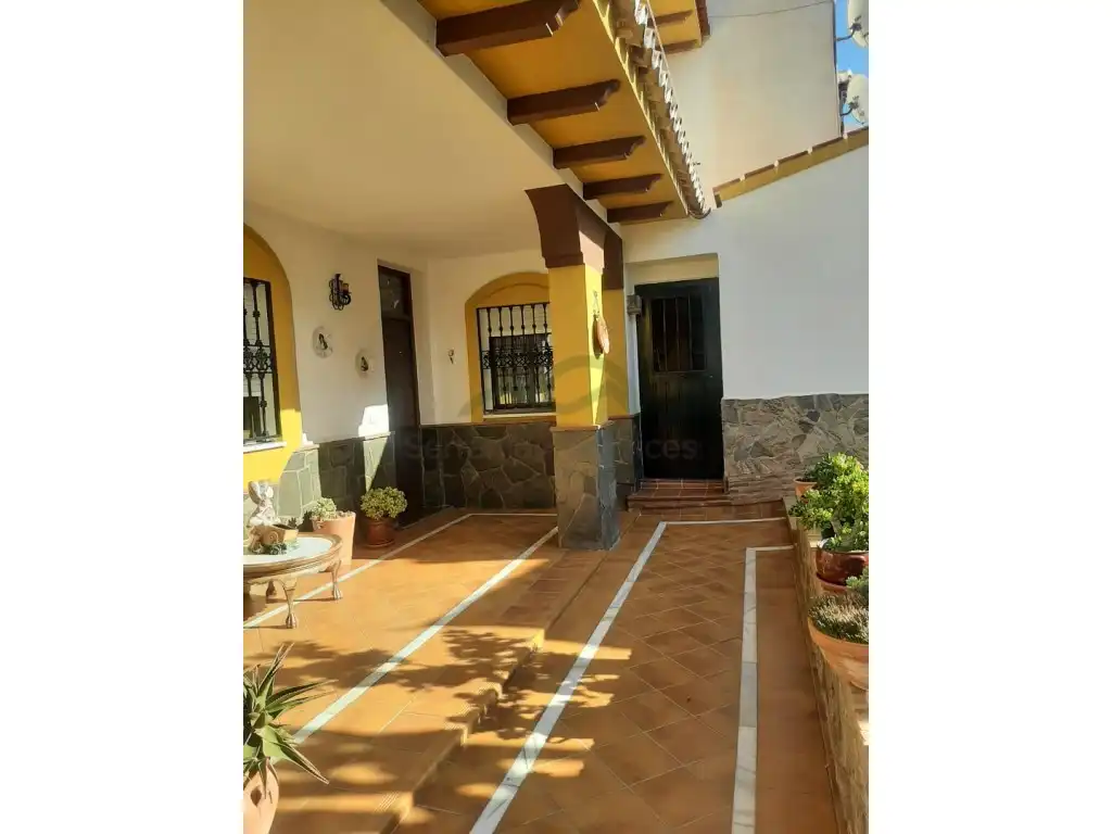 Casa o xalet en venda en El Burgo