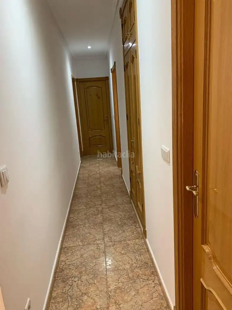Wohnung mit Aufzug zum Verkauf in Avenida Guardia Civil 46