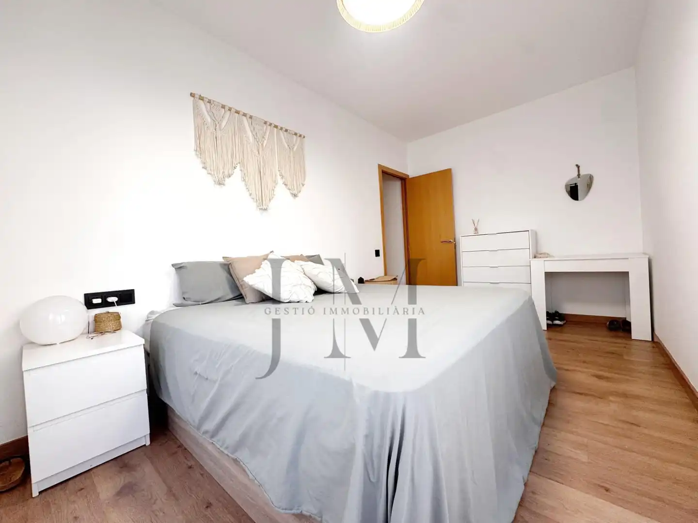 Schlafzimmer von Wohnung zum Verkauf in Terrassa mit Heizung