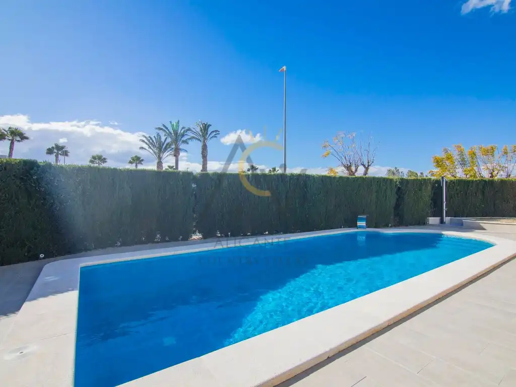 Xalet amb piscina en venda a Calle Aguilas, De Las, imagen 10