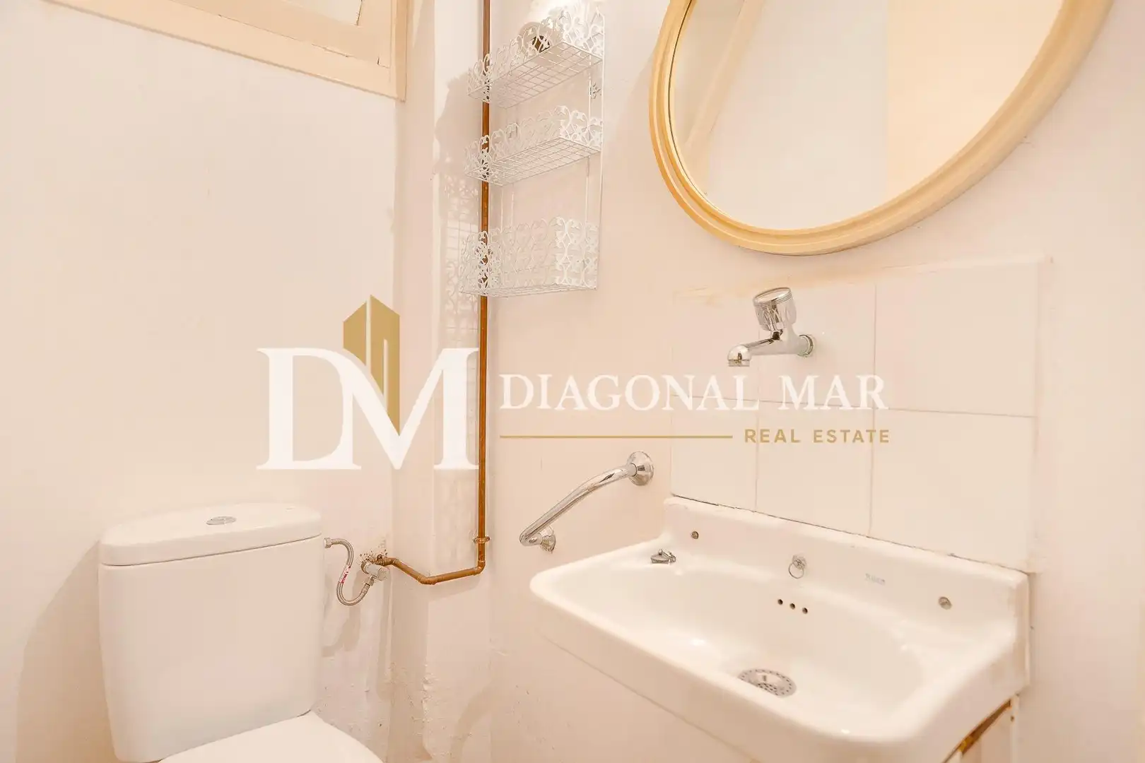 Baño de Piso en venta en Horta - Guinardó