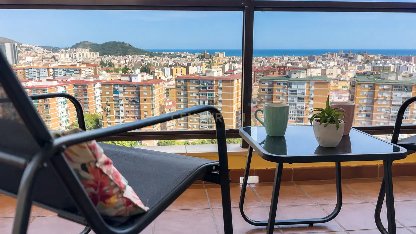 Terraza de Apartamento de alquiler en Málaga con Piscina, Horno y Lavadora