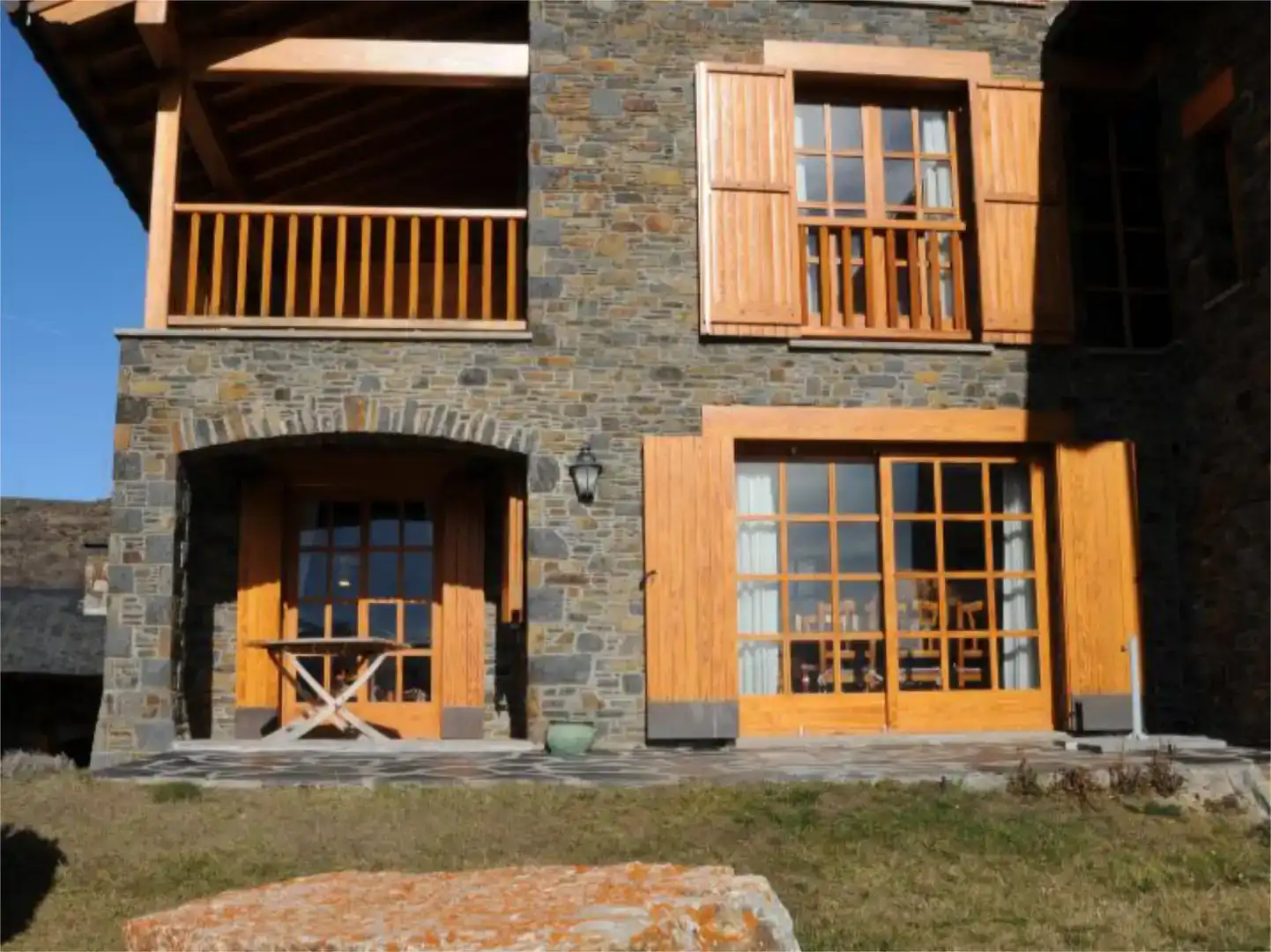Vista exterior de Finca rústica en venda en Ger amb Balcó