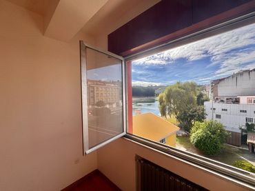 Appartement avec balcon à vendre à Rúa do Embalse
