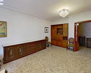 Sala d'estar de Pis en venda en  Albacete Capital amb Calefacció, Terrassa i Balcó